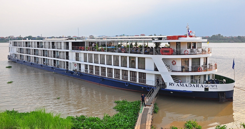 8 days Siem Riep - Saigon on RV Amadara Cruise