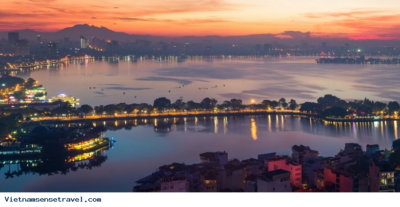 Short break Hanoi - Halong with one night on cruise