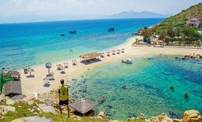South Vietnam Beach Holiday