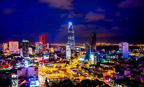 Saigon Evening Tour with Cyclo Saigon Evening Tour with Cyclo