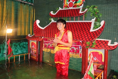 Experience Water Puppet Show at Artist Private House