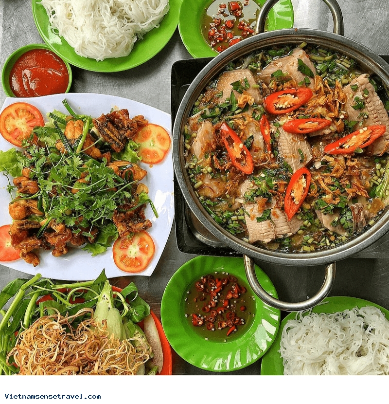6 must-try cuisines in coastal Vietnam city - Vung Tau - Ảnh 1