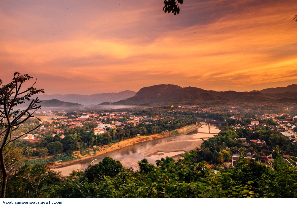 Awesome Things to Do in Luang Prabang Old Town - Ảnh 7