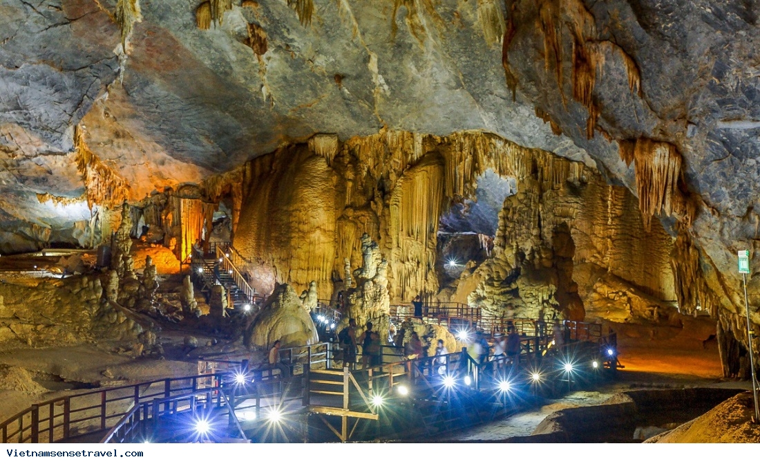 Quang Binh - Kingdom Of Caves Enjoys Tourism Boom - Ảnh 1
